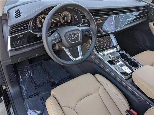 2025 Audi Q7 55 Prestige