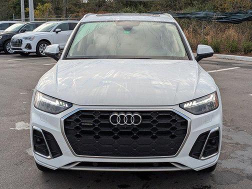 2023 Audi Q5 45 S line Prestige
