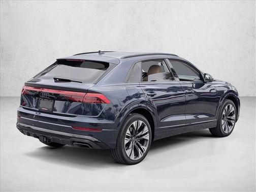 2025 Audi Q8 55 Prestige