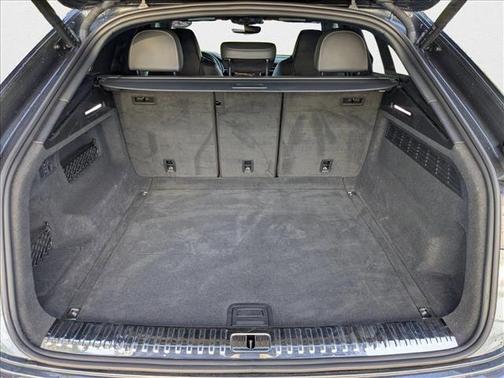 2022 Audi SQ8 4.0T Premium Plus