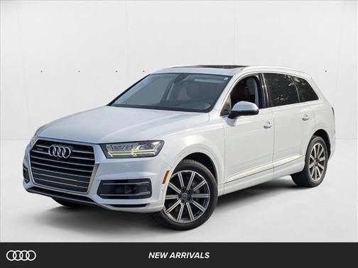 2019 Audi Q7 55 Premium Plus