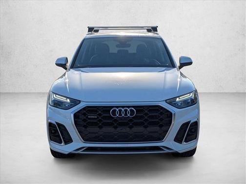 Glacier White Metallic 2023 Audi Q5 45 S line Premium Plus