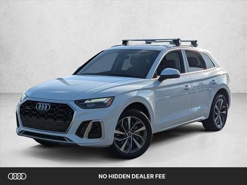 Glacier White Metallic 2023 Audi Q5 45 S line Premium Plus