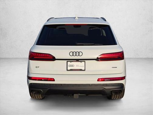 Glacier White Metallic 2026 Audi Q7 45 Premium Plus