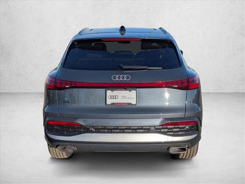 2025 Audi Q5 Premium TFSI quattro S tronic