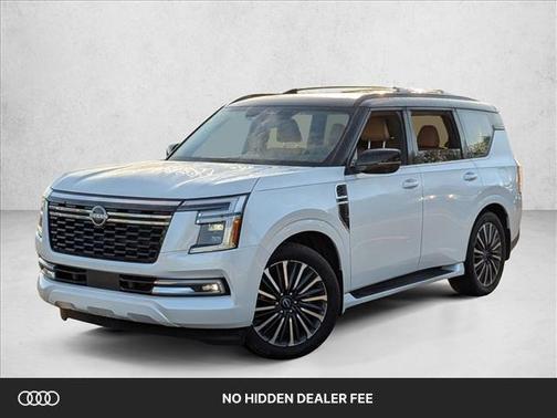 Everest White Pearl Tricoat/Super Black 2025 Nissan Armada Platinum Reserve 2WD