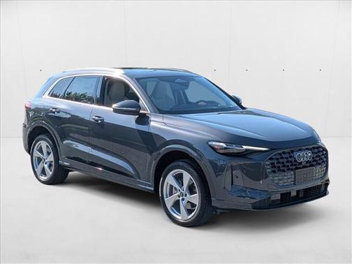 2025 Audi Q5 Premium Plus