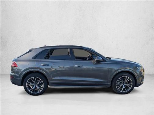 Samurai Gray Metallic 2021 Audi Q8 55 Premium