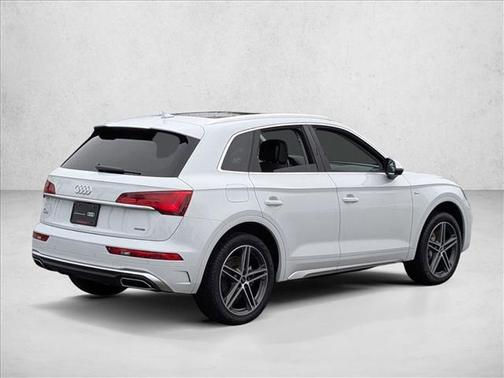 2021 Audi Q5 Premium Plus 55 TFSI e quattro S tronic