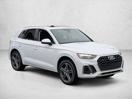 2021 Audi Q5 Premium Plus 55 TFSI e quattro S tronic