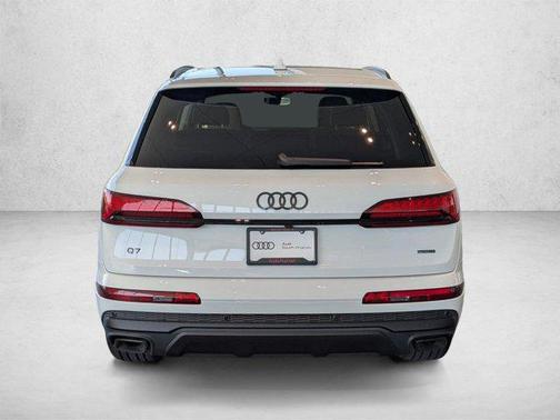 Carrara White 2026 Audi Q7 45 Premium