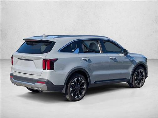 Wolf Gray 2025 Kia Sorento SX