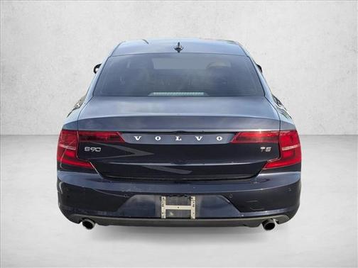 Magic Blue Metallic 2017 Volvo S90 T5 Momentum