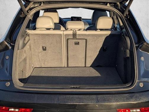 2018 Audi Q3 2.0T Premium