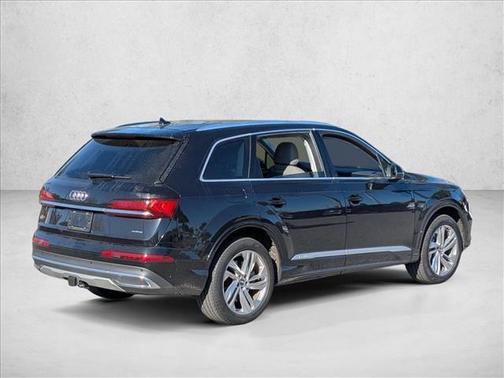 2020 Audi Q7 55 Premium Plus