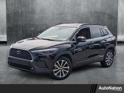 2023 Toyota Corolla Cross XLE