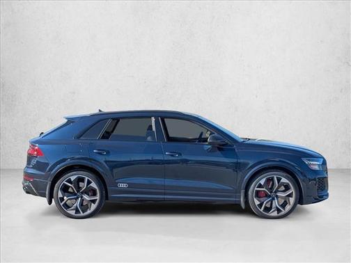 Waitomo Blue Metallic 2024 Audi RS Q8 4.0T