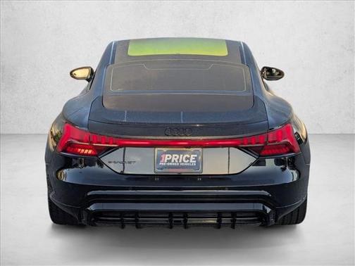 2023 Audi e-tron GT Premium Plus quattro