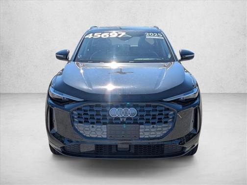 2025 Audi Q5 Premium Plus TFSI quattro S tronic