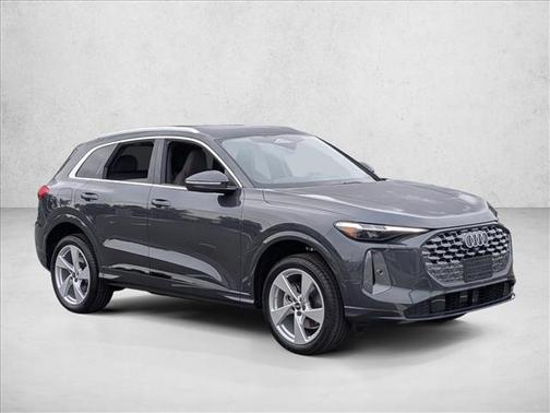 2025 Audi Q5 Premium Plus TFSI quattro S tronic