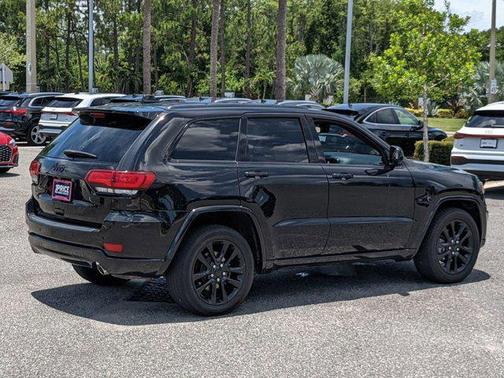2020 Jeep Grand Cherokee Altitude
