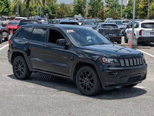 2020 Jeep Grand Cherokee Altitude