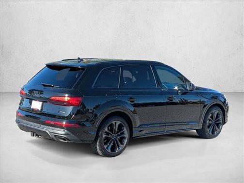 2026 Audi Q7 55 Premium Plus