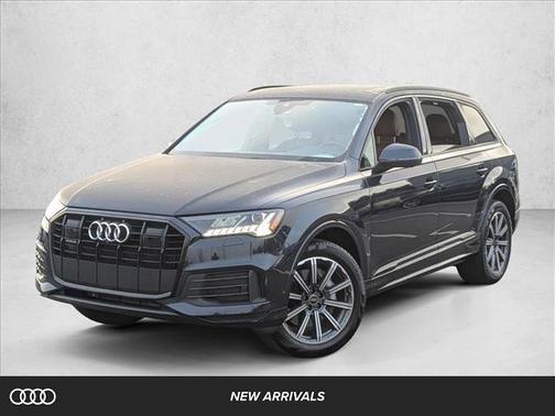 Waitomo Blue Metallic 2023 Audi Q7 45 Premium Plus