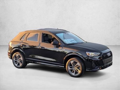 2025 Audi Q3 Premium 45 TFSI S line quattro Tiptronic