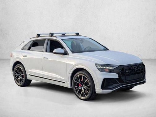 Glacier White Metallic 2023 Audi Q8 55 Premium Plus