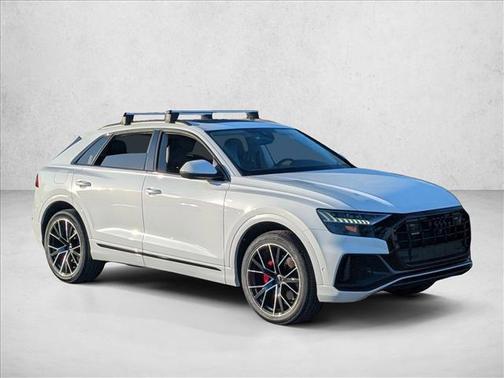 Glacier White Metallic 2023 Audi Q8 55 Premium Plus