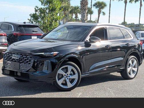 2025 Audi Q5 Premium Plus