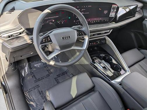 2025 Audi Q5 Premium Plus TFSI quattro S tronic