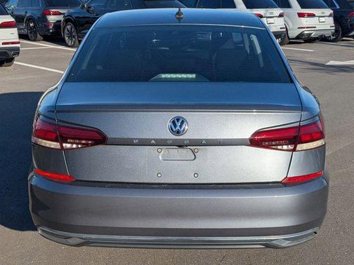 2020 Volkswagen Passat 2.0T SE