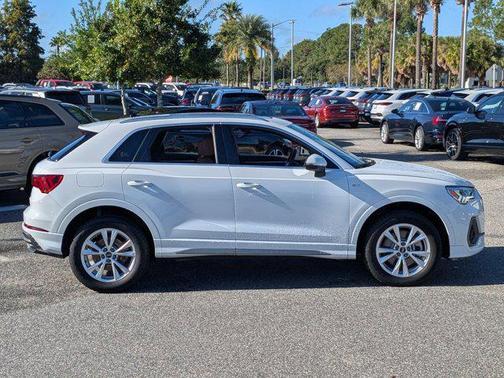 2024 Audi Q3 45 S line Premium Plus