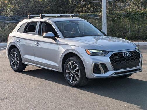 2023 Audi Q5 45 S line Premium Plus