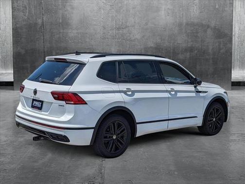 2022 Volkswagen Tiguan 2.0T SE R-Line Black 4MOTION