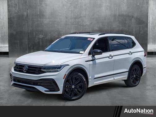 2022 Volkswagen Tiguan 2.0T SE R-Line Black 4MOTION