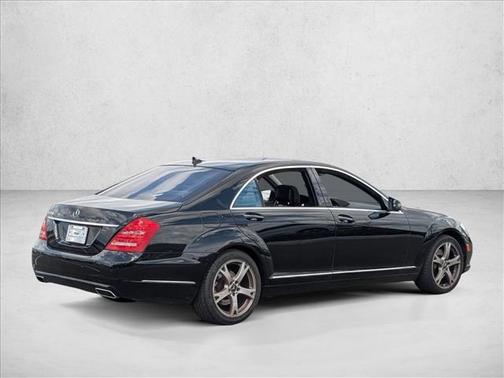 Magnetite Black Metallic 2013 Mercedes-Benz S-Class S 550