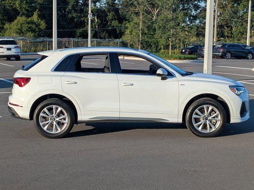 Glacier White Metallic 2024 Audi Q3 45 S line Premium Plus