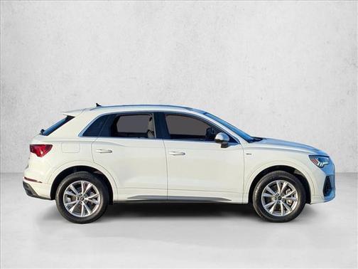 Glacier White Metallic 2024 Audi Q3 45 S line Premium Plus