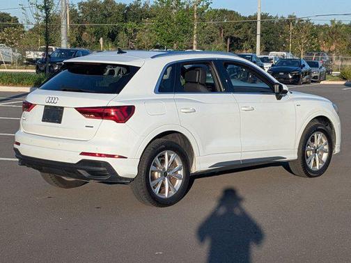 Glacier White Metallic 2024 Audi Q3 45 S line Premium Plus