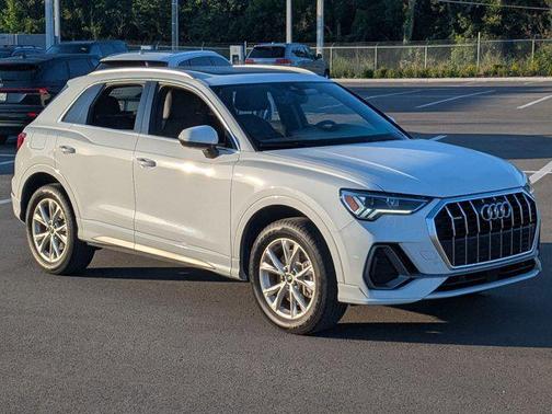 Glacier White Metallic 2024 Audi Q3 45 S line Premium Plus