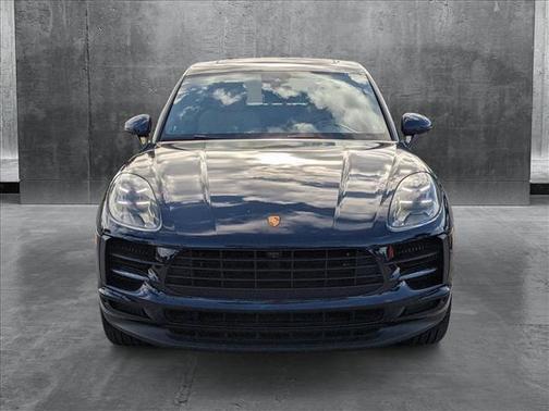 2021 Porsche Macan Base