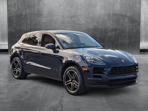 2021 Porsche Macan Base