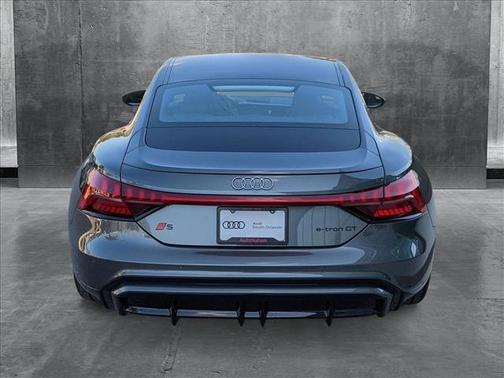 2025 Audi S e-tron GT Premium Plus