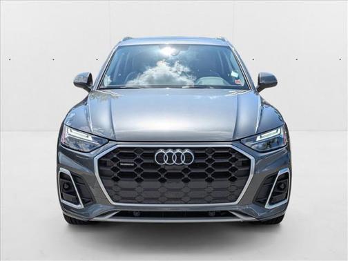 2022 Audi Q5 45 S line Premium Plus