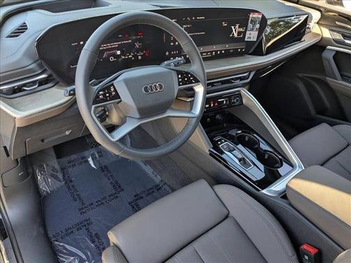 2025 Audi Q5 Premium Plus TFSI quattro S tronic