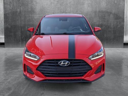 2021 Hyundai Veloster 2