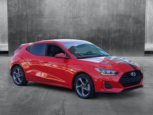 2021 Hyundai Veloster 2